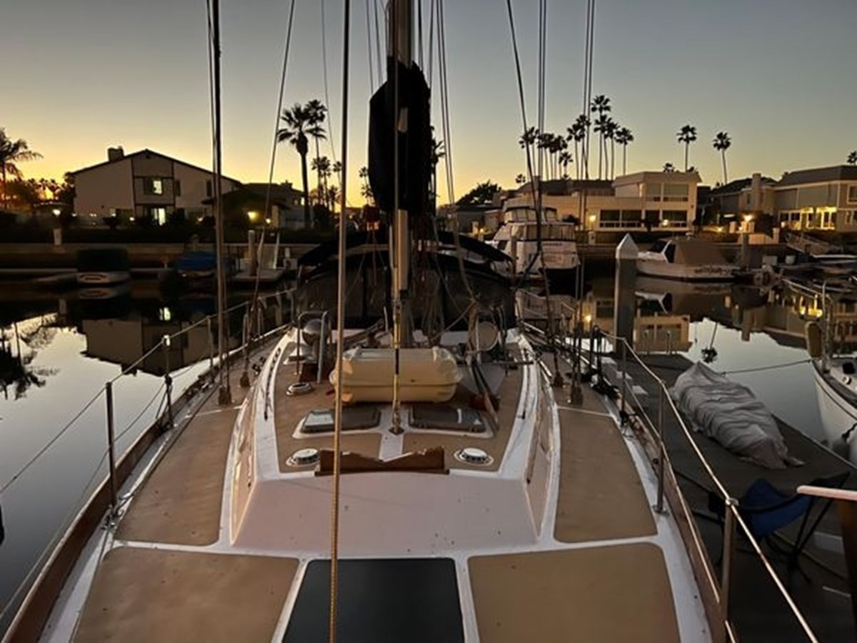 https://arconyachts.ams3.digitaloceanspaces.com/116354/conversions/large_4604209-optimize.jpg