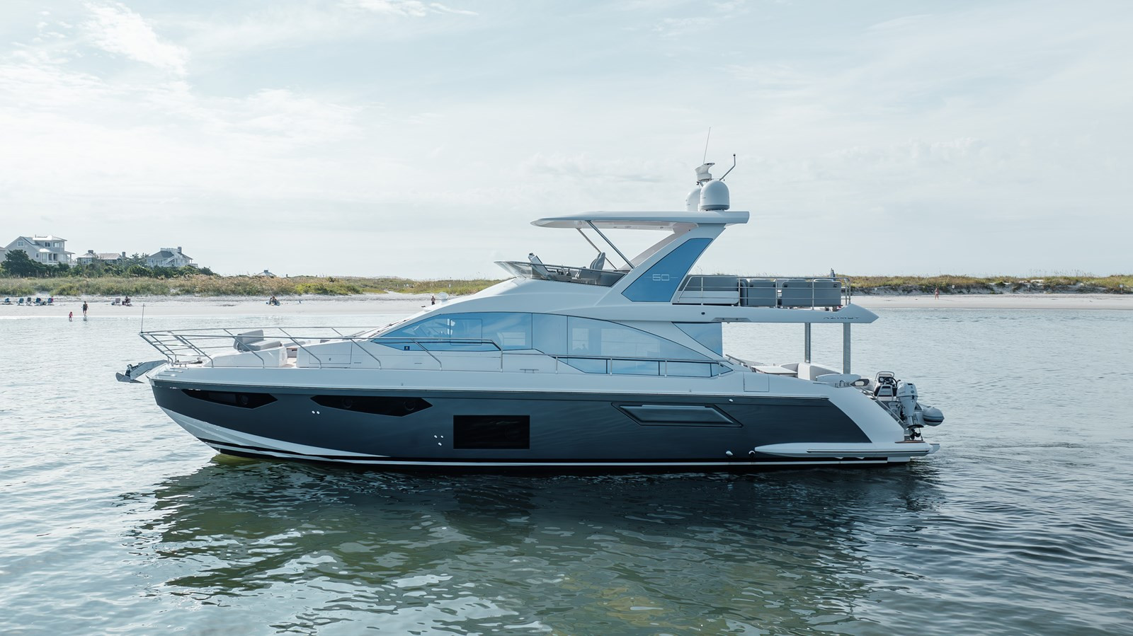 https://arconyachts.ams3.digitaloceanspaces.com/116649/conversions/large_4764653-optimize.jpg