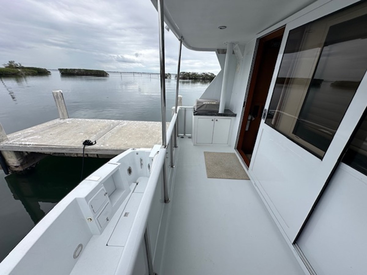 https://arconyachts.ams3.digitaloceanspaces.com/116839/conversions/large_4850635-optimize.jpg