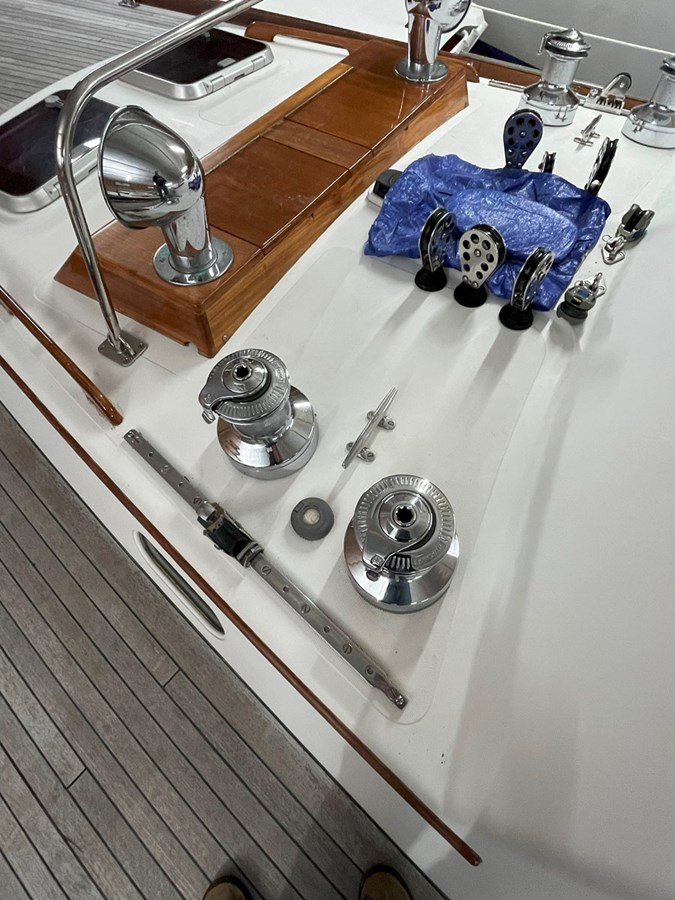 https://arconyachts.ams3.digitaloceanspaces.com/117323/conversions/large_4152032-optimize.jpg