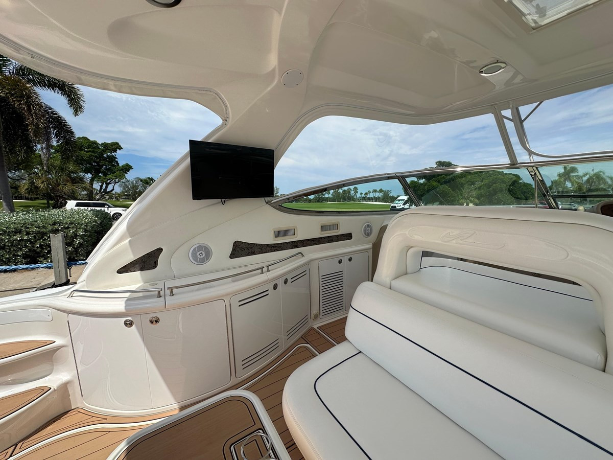 https://arconyachts.ams3.digitaloceanspaces.com/117382/conversions/large_4369953-optimize.jpg