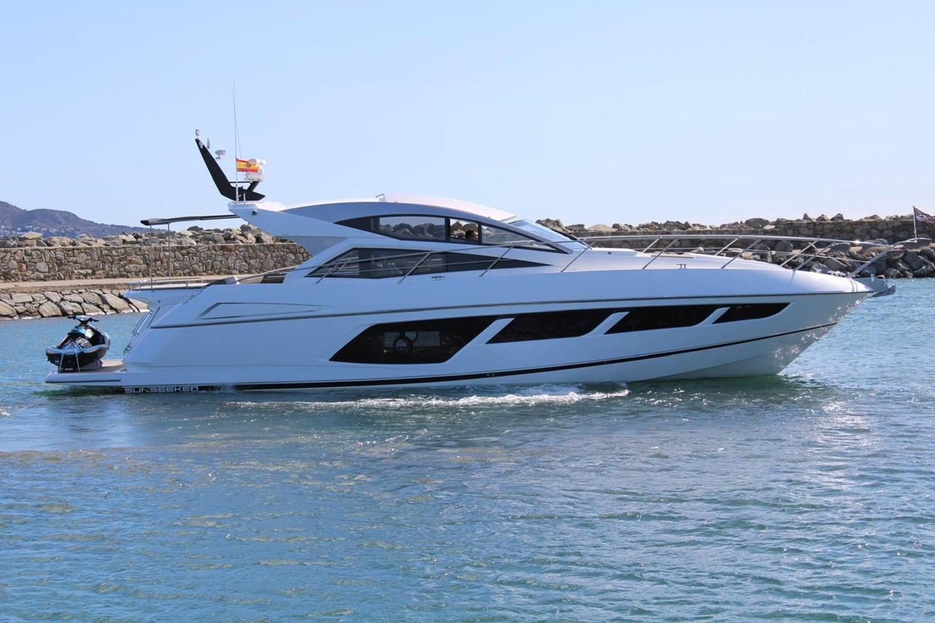 https://arconyachts.ams3.digitaloceanspaces.com/117476/conversions/large_4398007-optimize.jpg