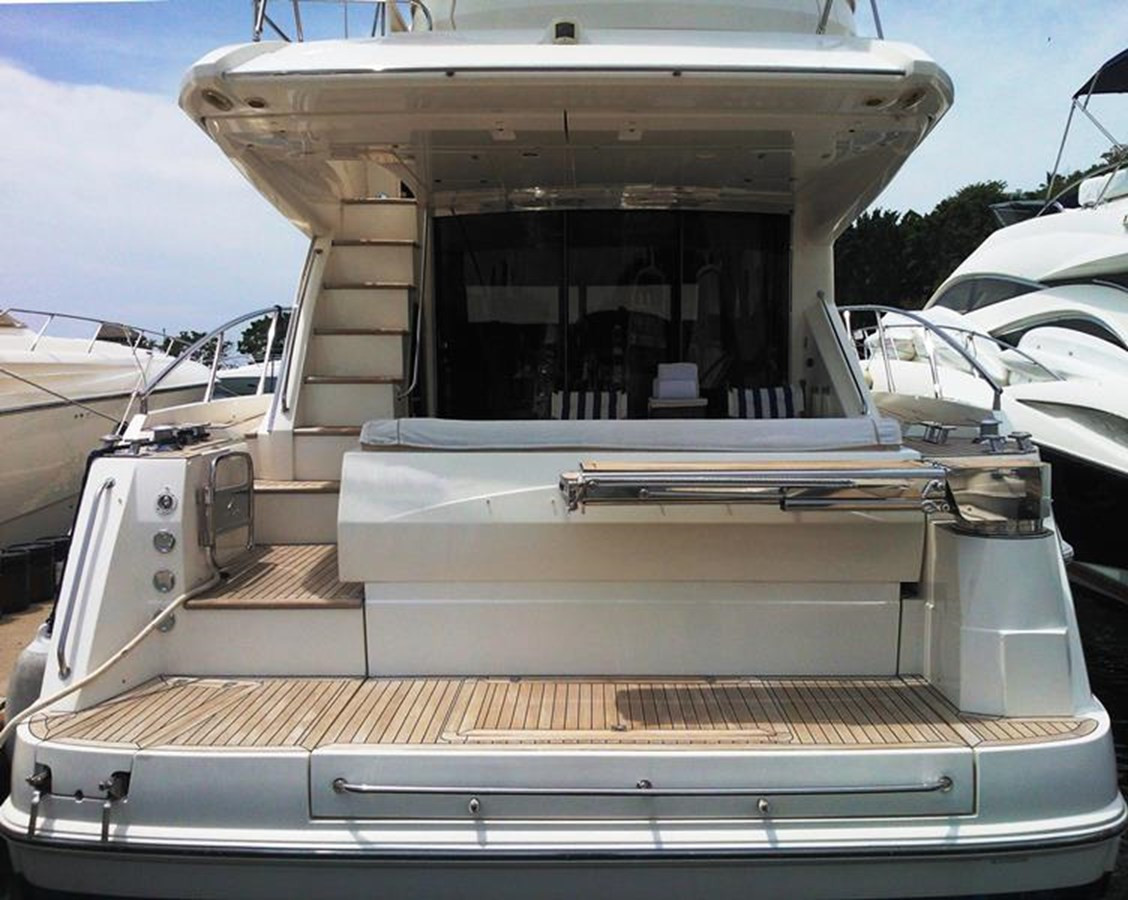 https://arconyachts.ams3.digitaloceanspaces.com/117584/conversions/large_4217377-optimize.jpg