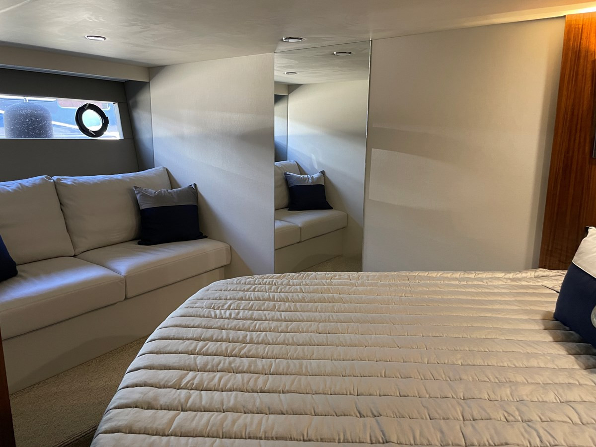 https://arconyachts.ams3.digitaloceanspaces.com/117753/conversions/large_3556072-optimize.jpg