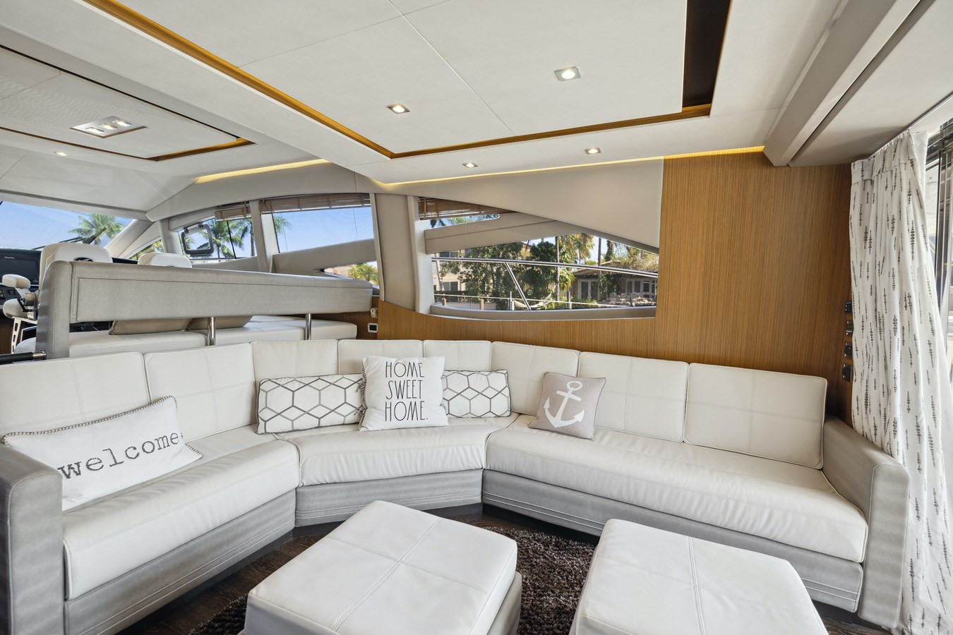https://arconyachts.ams3.digitaloceanspaces.com/117940/conversions/large_3791686-optimize.jpg