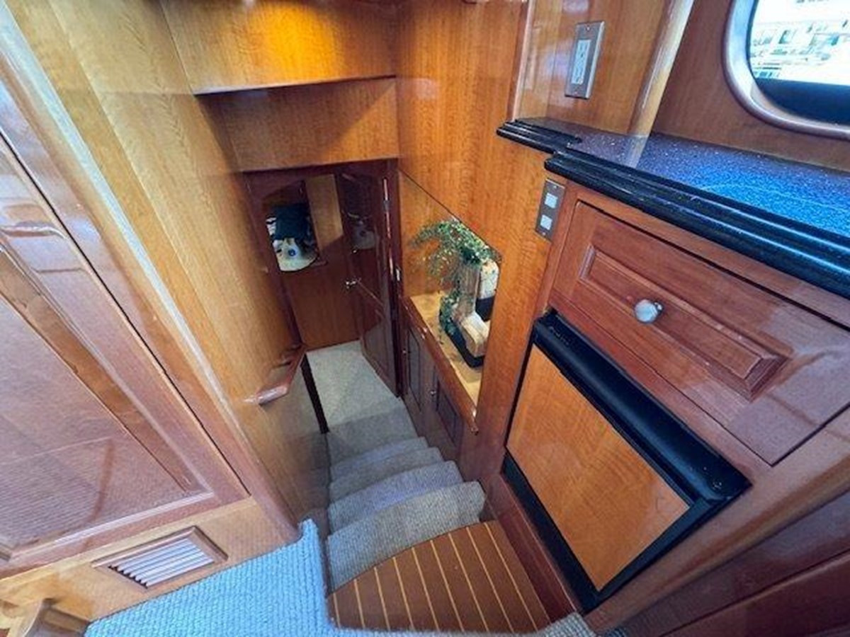 https://arconyachts.ams3.digitaloceanspaces.com/118054/conversions/large_4516367-optimize.jpg