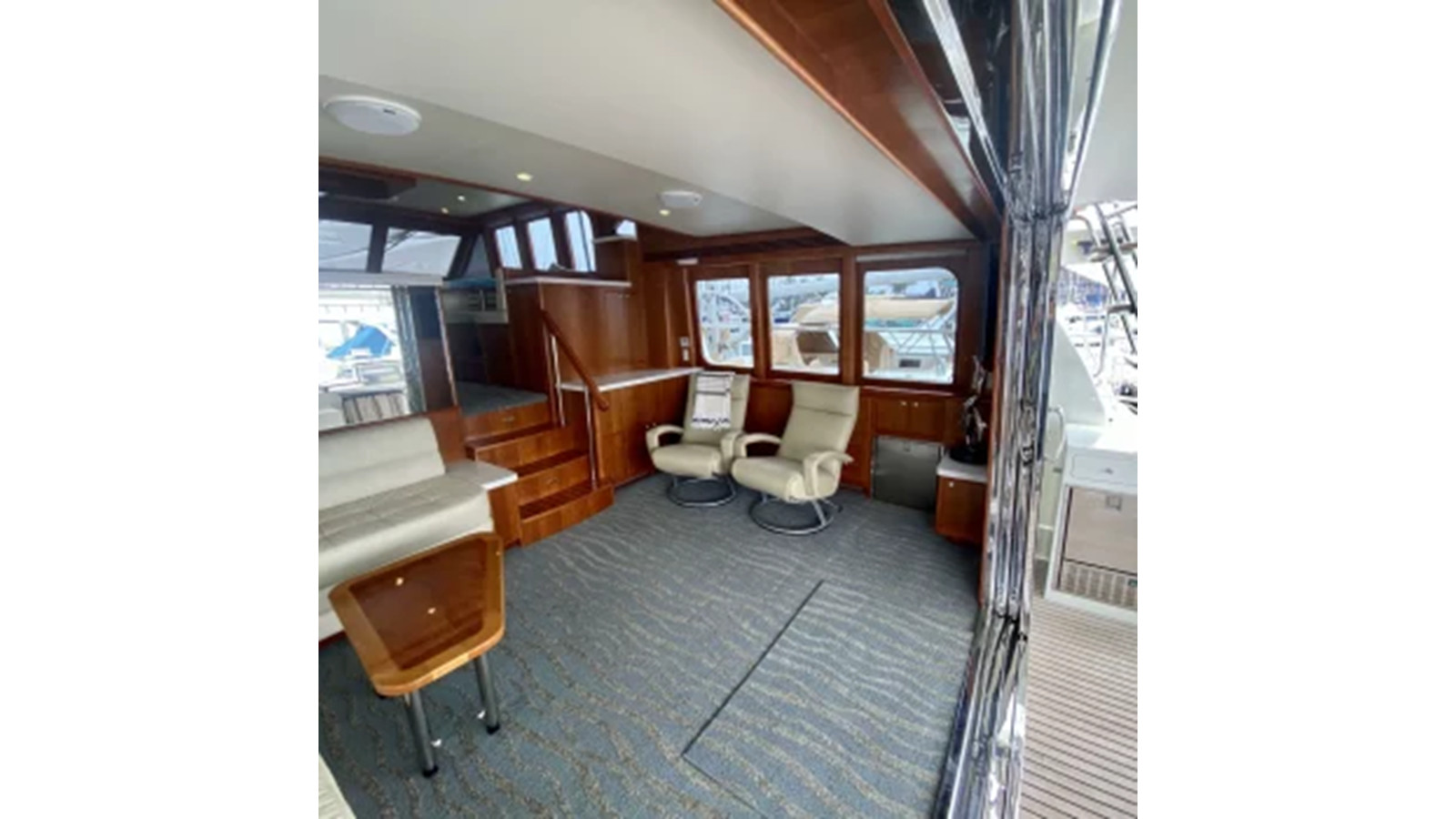 https://arconyachts.ams3.digitaloceanspaces.com/118055/conversions/large_4532752-optimize.jpg