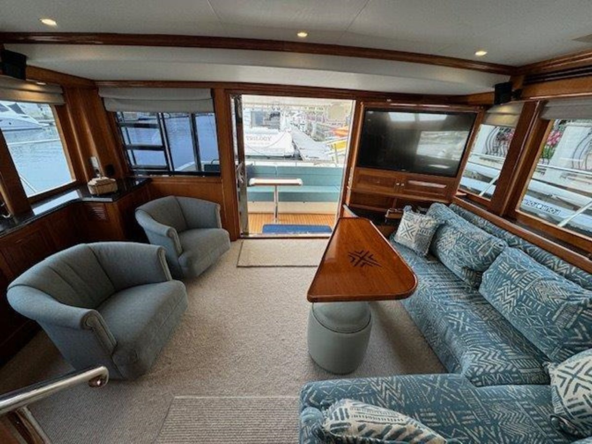 https://arconyachts.ams3.digitaloceanspaces.com/118088/conversions/large_4516379-optimize.jpg