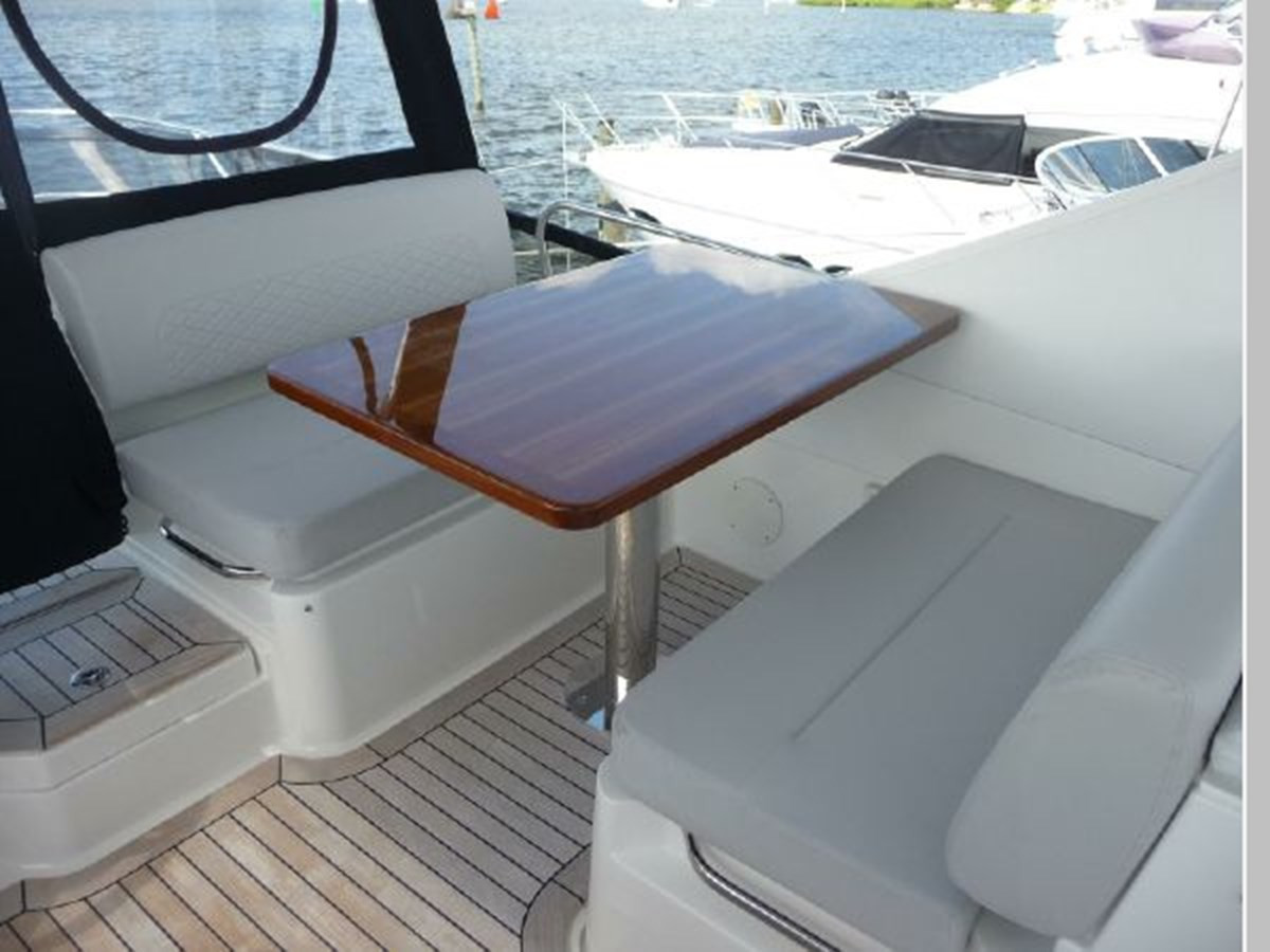 https://arconyachts.ams3.digitaloceanspaces.com/118199/conversions/large_3018034-optimize.jpg