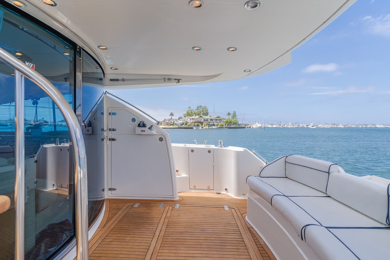https://arconyachts.ams3.digitaloceanspaces.com/118256/conversions/large_3761602-optimize.jpg