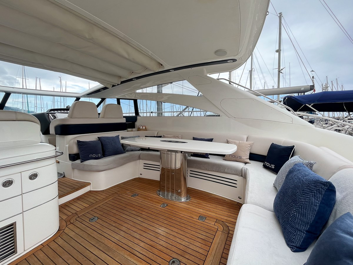 https://arconyachts.ams3.digitaloceanspaces.com/118537/conversions/large_4247672-optimize.jpg