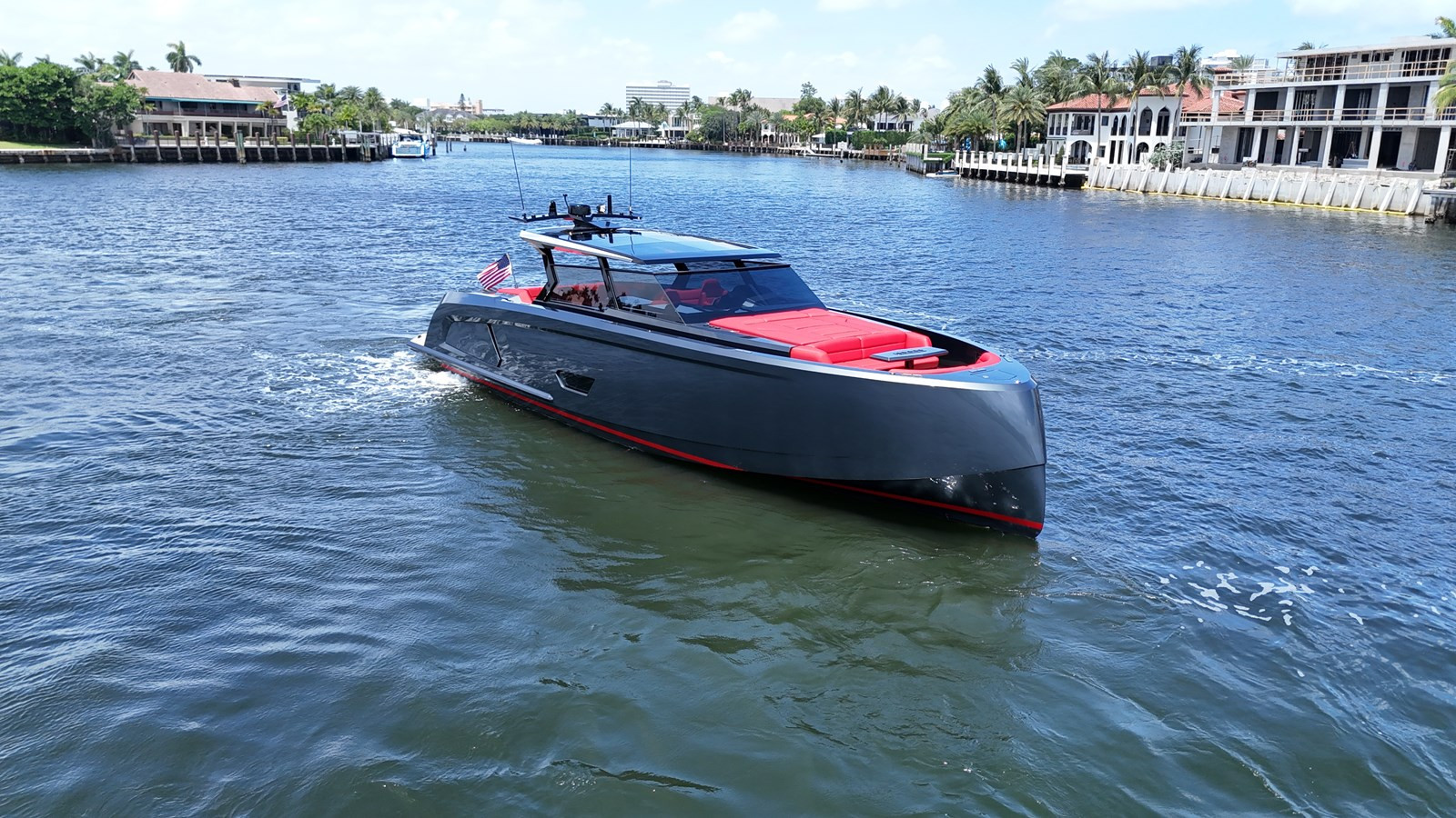 https://arconyachts.ams3.digitaloceanspaces.com/118608/conversions/large_4685348-optimize.jpg