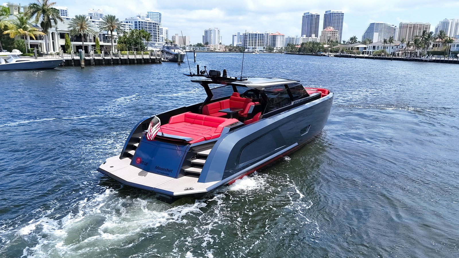 https://arconyachts.ams3.digitaloceanspaces.com/118619/conversions/large_4685353-optimize.jpg