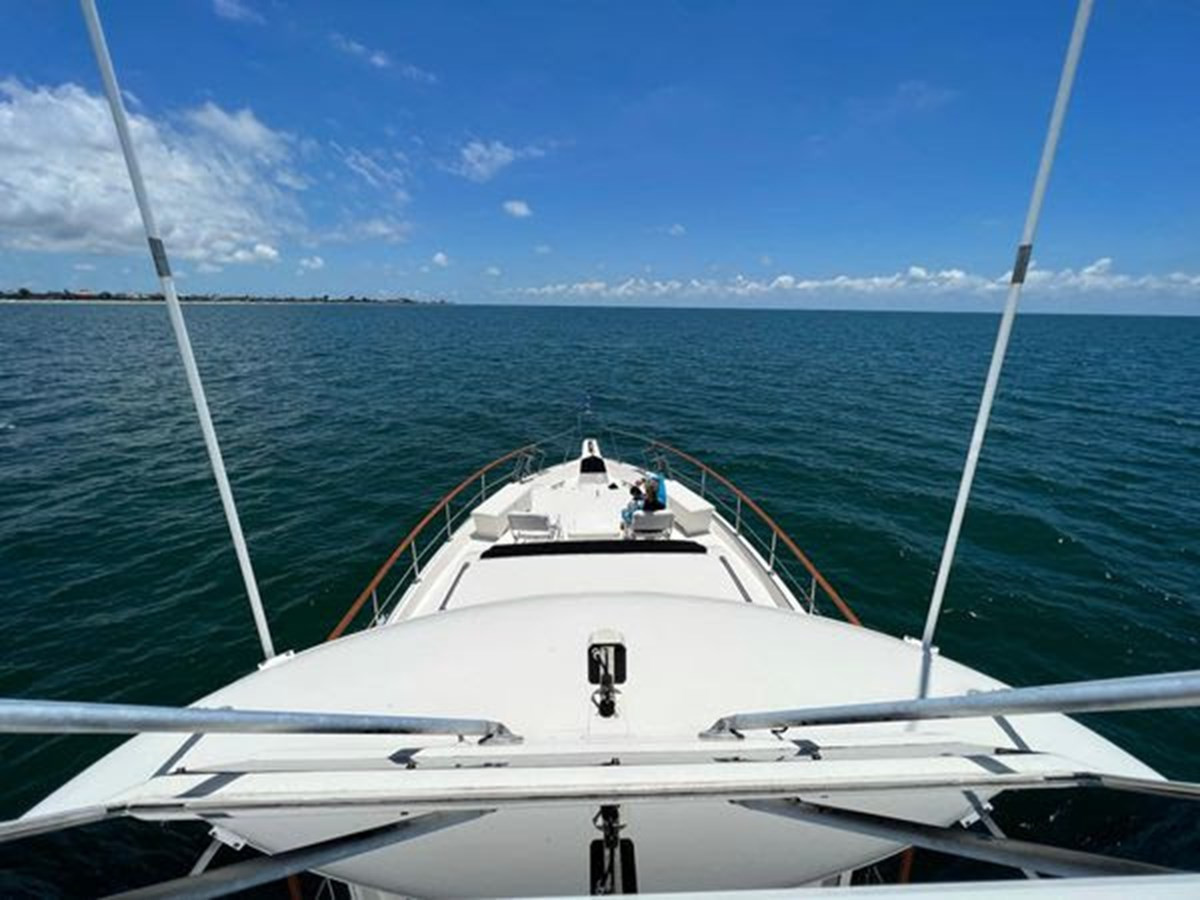 https://arconyachts.ams3.digitaloceanspaces.com/118740/conversions/large_3970107-optimize.jpg