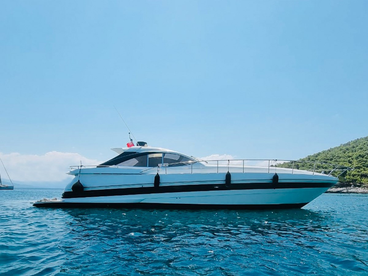 https://arconyachts.ams3.digitaloceanspaces.com/118814/conversions/large_4520504-optimize.jpg