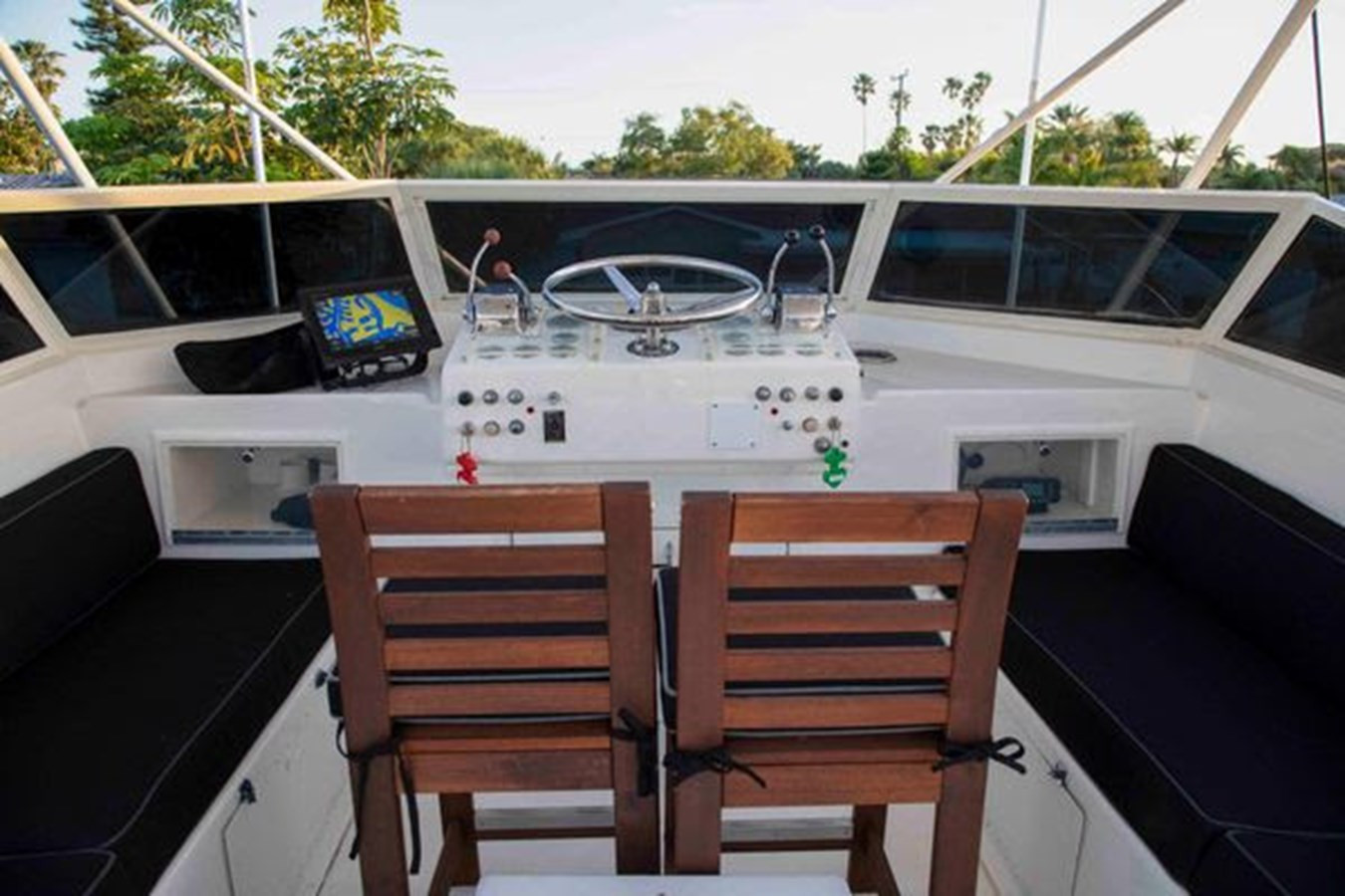 https://arconyachts.ams3.digitaloceanspaces.com/118832/conversions/large_3970145-optimize.jpg