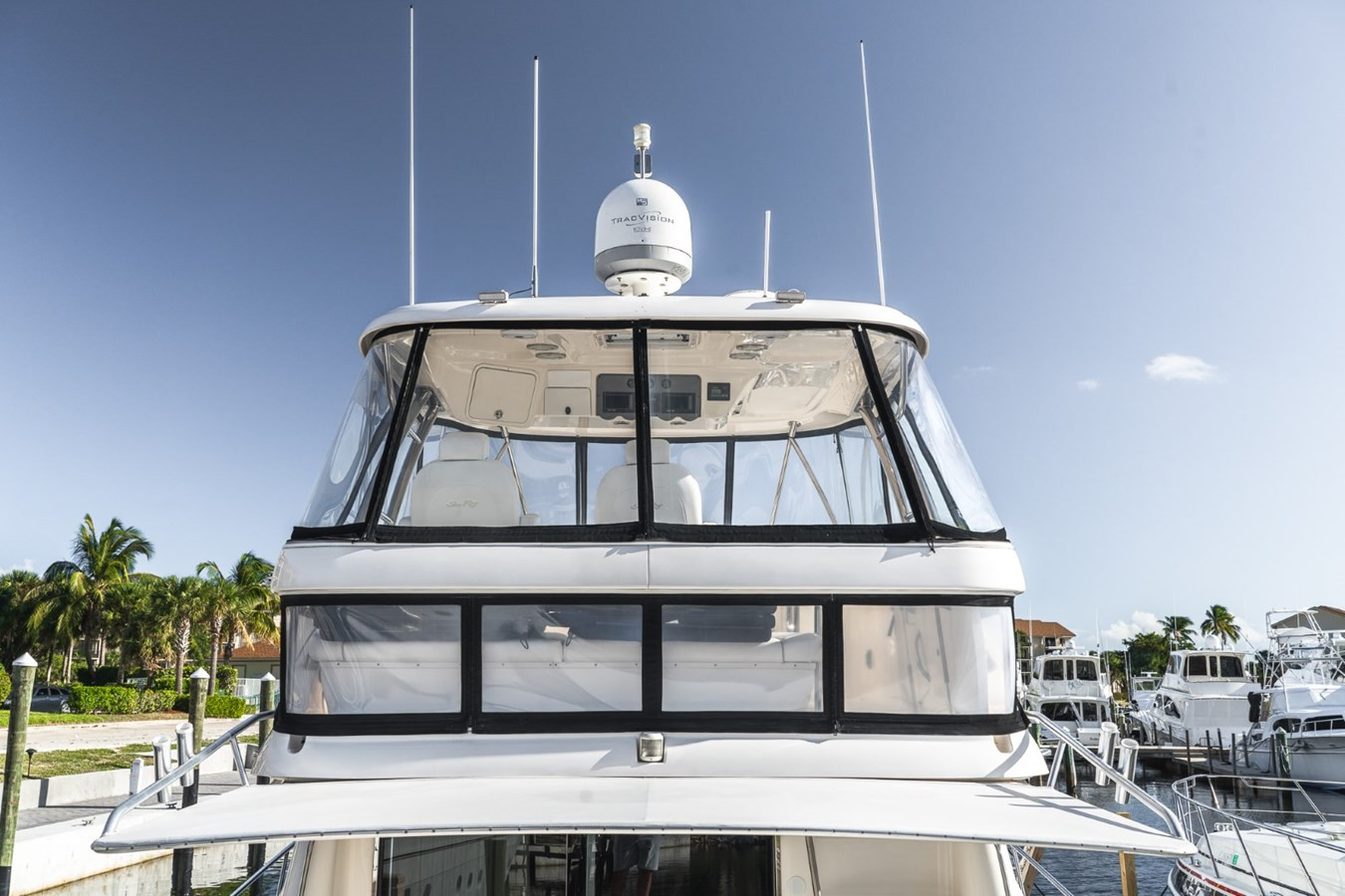 https://arconyachts.ams3.digitaloceanspaces.com/118909/conversions/large_4000991-optimize.jpg
