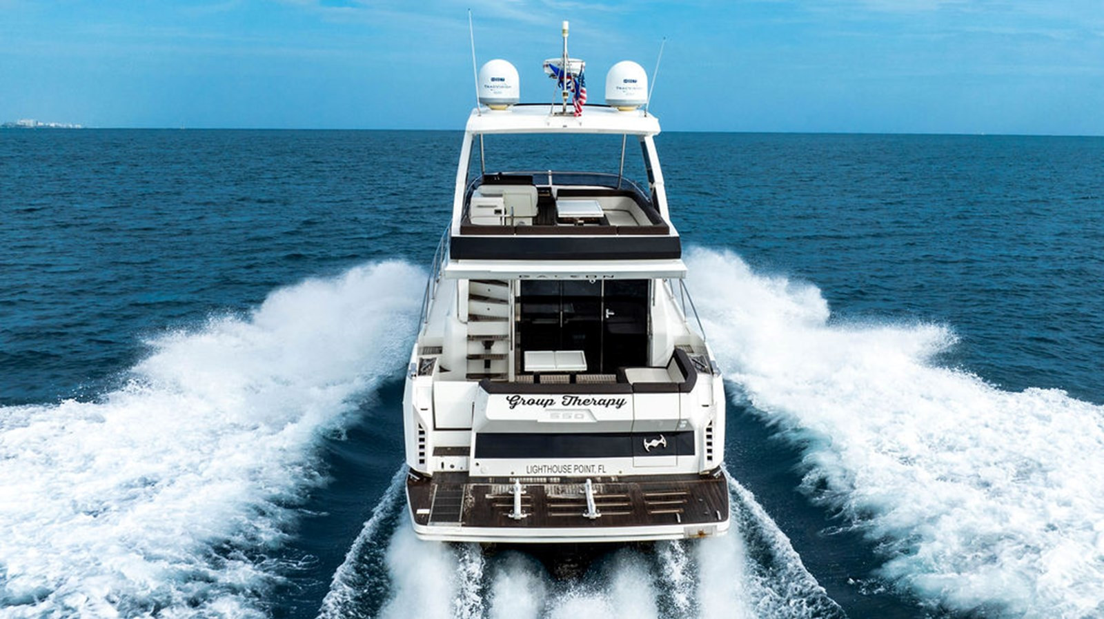 https://arconyachts.ams3.digitaloceanspaces.com/118937/conversions/large_4394131-optimize.jpg
