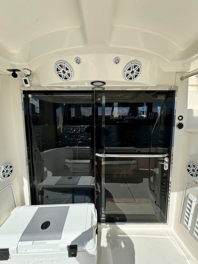 https://arconyachts.ams3.digitaloceanspaces.com/119036/conversions/large_4676755-optimize.jpg