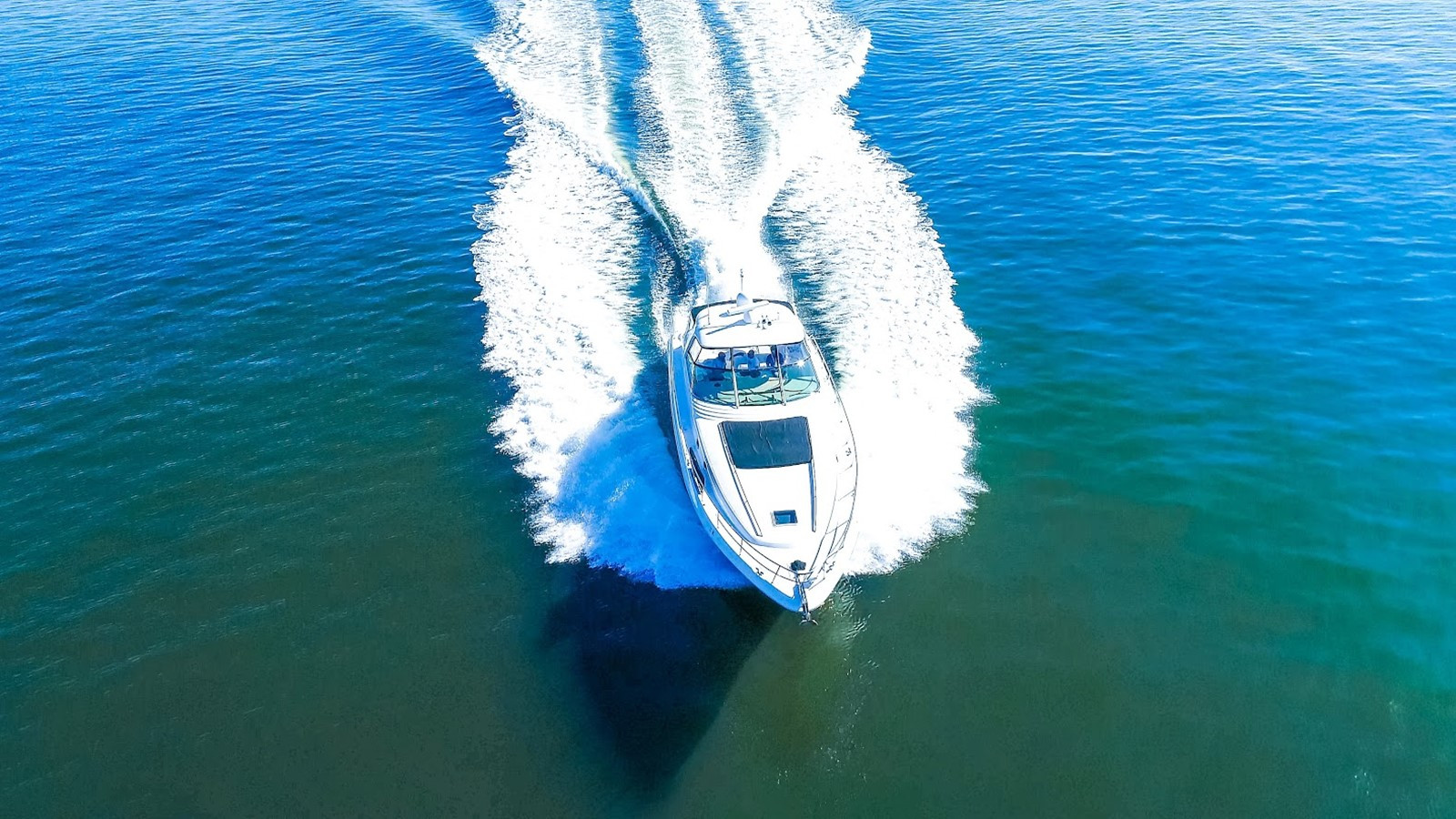 https://arconyachts.ams3.digitaloceanspaces.com/119149/conversions/large_1992115-optimize.jpg