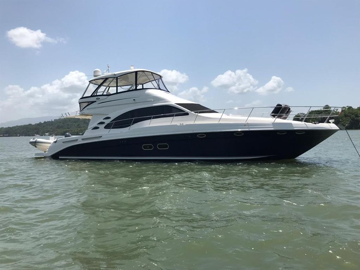 https://arconyachts.ams3.digitaloceanspaces.com/119325/conversions/large_3436026-optimize.jpg
