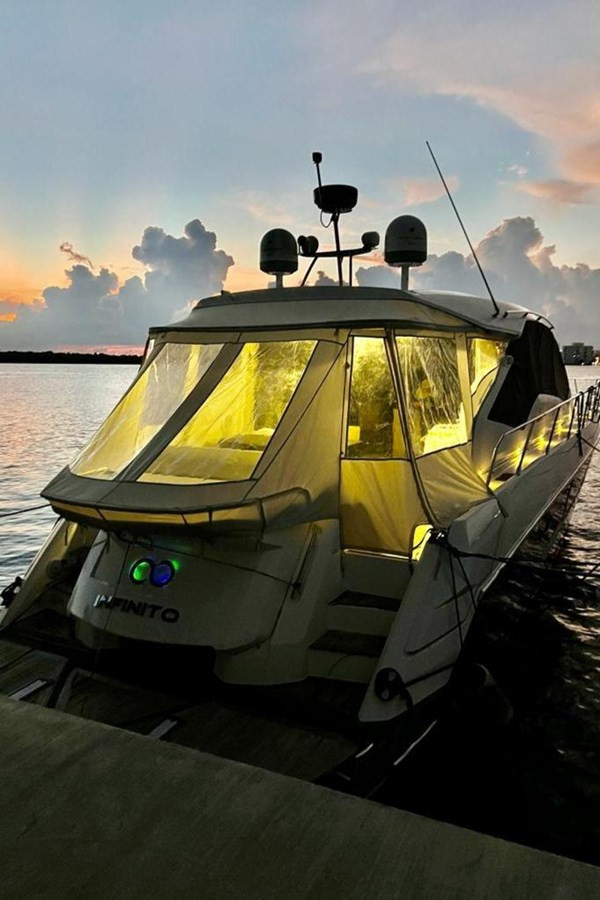https://arconyachts.ams3.digitaloceanspaces.com/119539/conversions/large_3686210-optimize.jpg