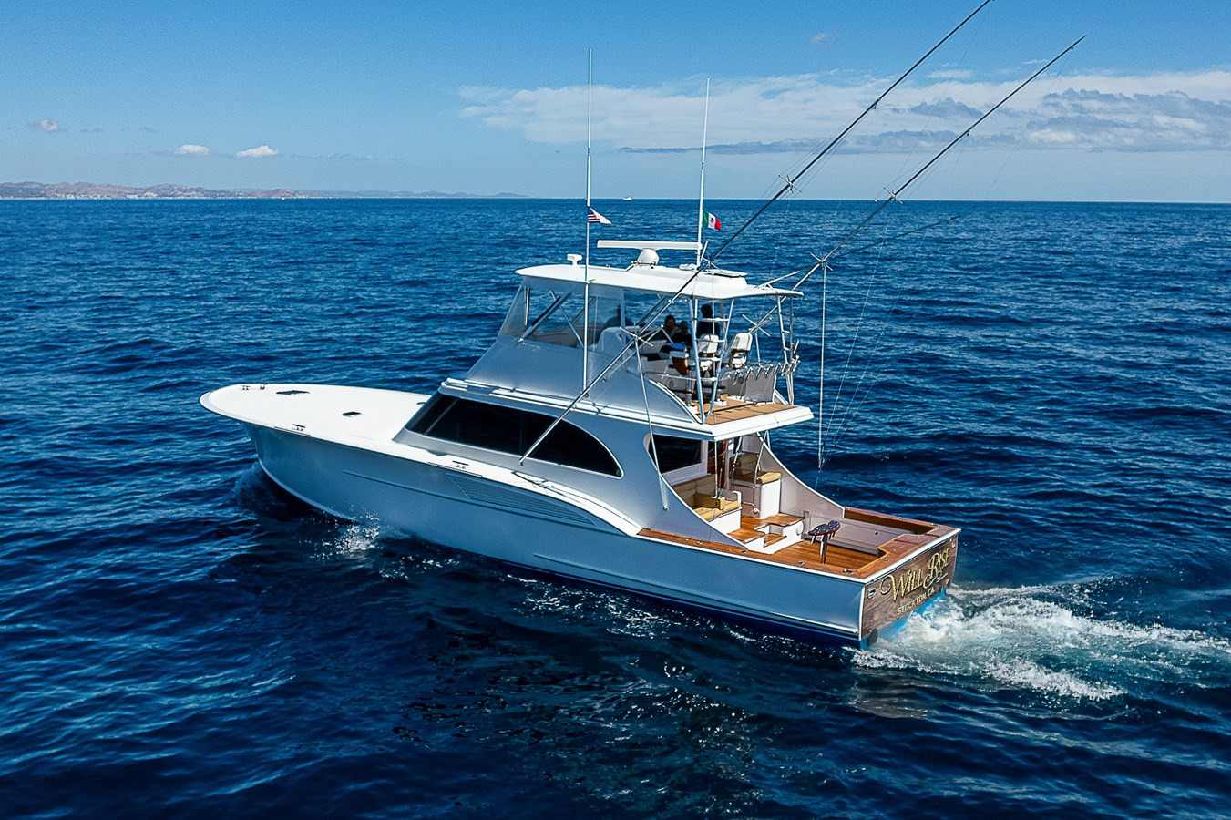https://arconyachts.ams3.digitaloceanspaces.com/119567/conversions/large_4092971-optimize.jpg