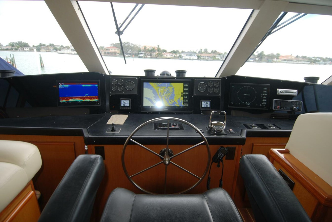 https://arconyachts.ams3.digitaloceanspaces.com/119706/conversions/large_4172553-optimize.jpg