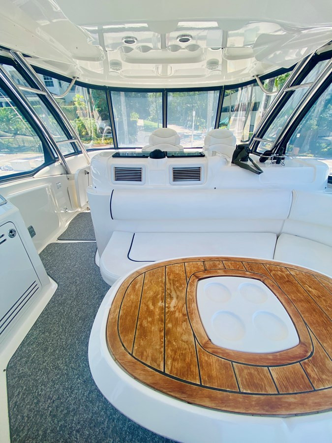 https://arconyachts.ams3.digitaloceanspaces.com/119779/conversions/large_4232549-optimize.jpg