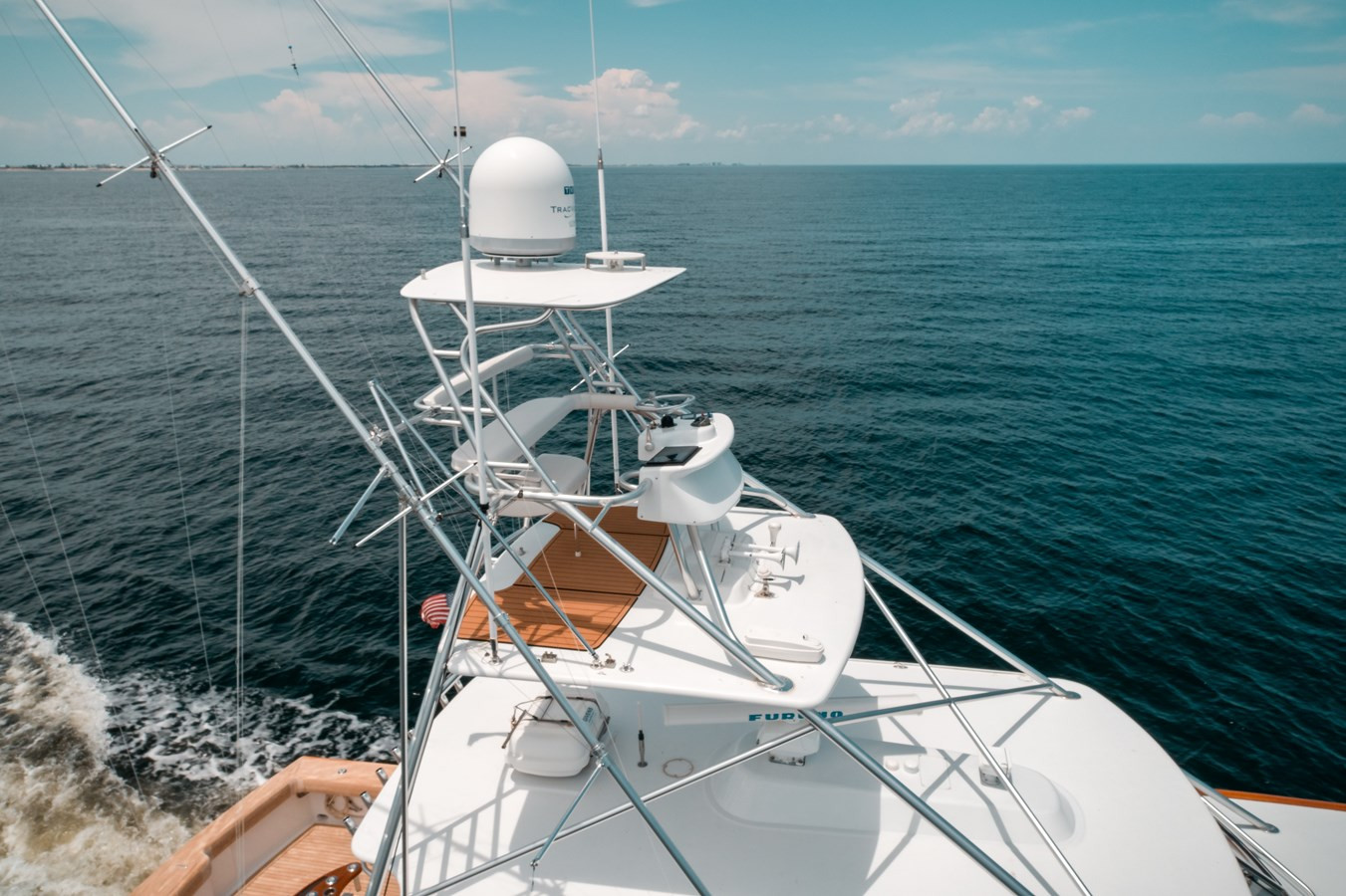 https://arconyachts.ams3.digitaloceanspaces.com/120028/conversions/large_4319499-optimize.jpg
