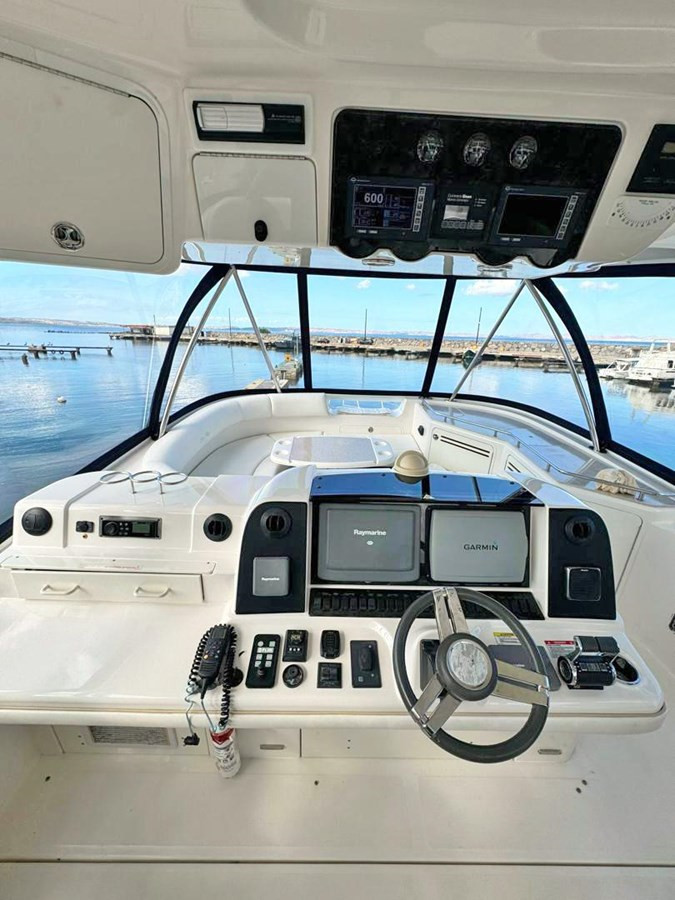 https://arconyachts.ams3.digitaloceanspaces.com/120101/conversions/large_4581698-optimize.jpg