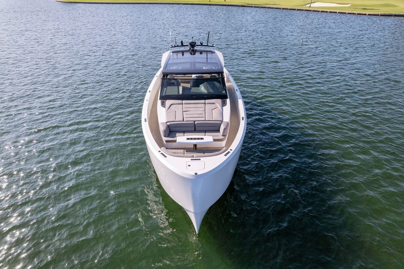 https://arconyachts.ams3.digitaloceanspaces.com/120131/conversions/large_4596639-optimize.jpg