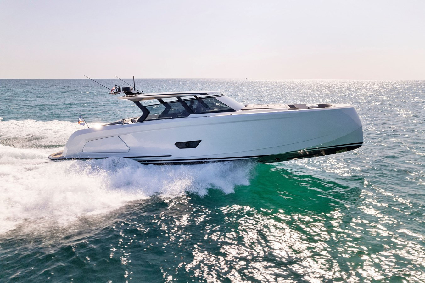 https://arconyachts.ams3.digitaloceanspaces.com/120194/conversions/large_4596702-optimize.jpg