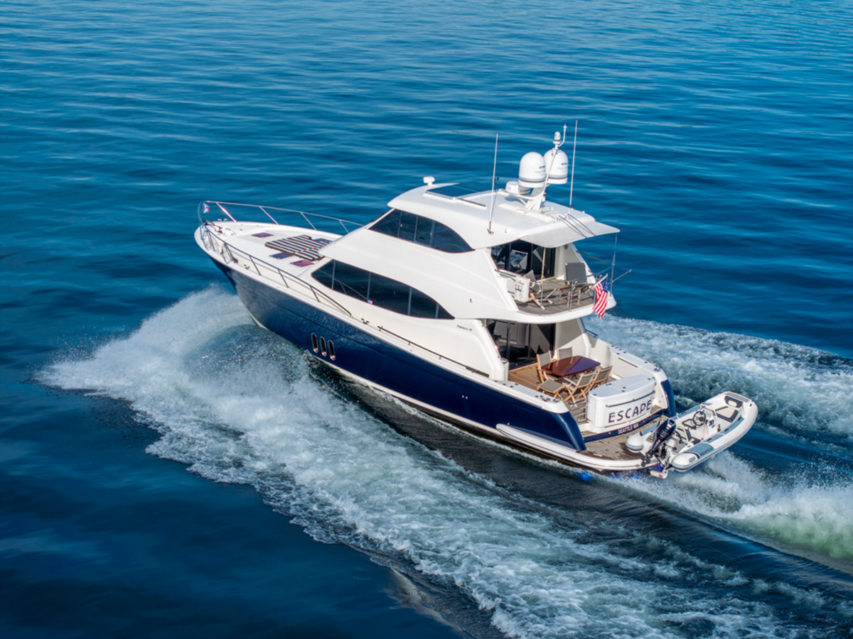 https://arconyachts.ams3.digitaloceanspaces.com/120279/conversions/large_4674028-optimize.jpg