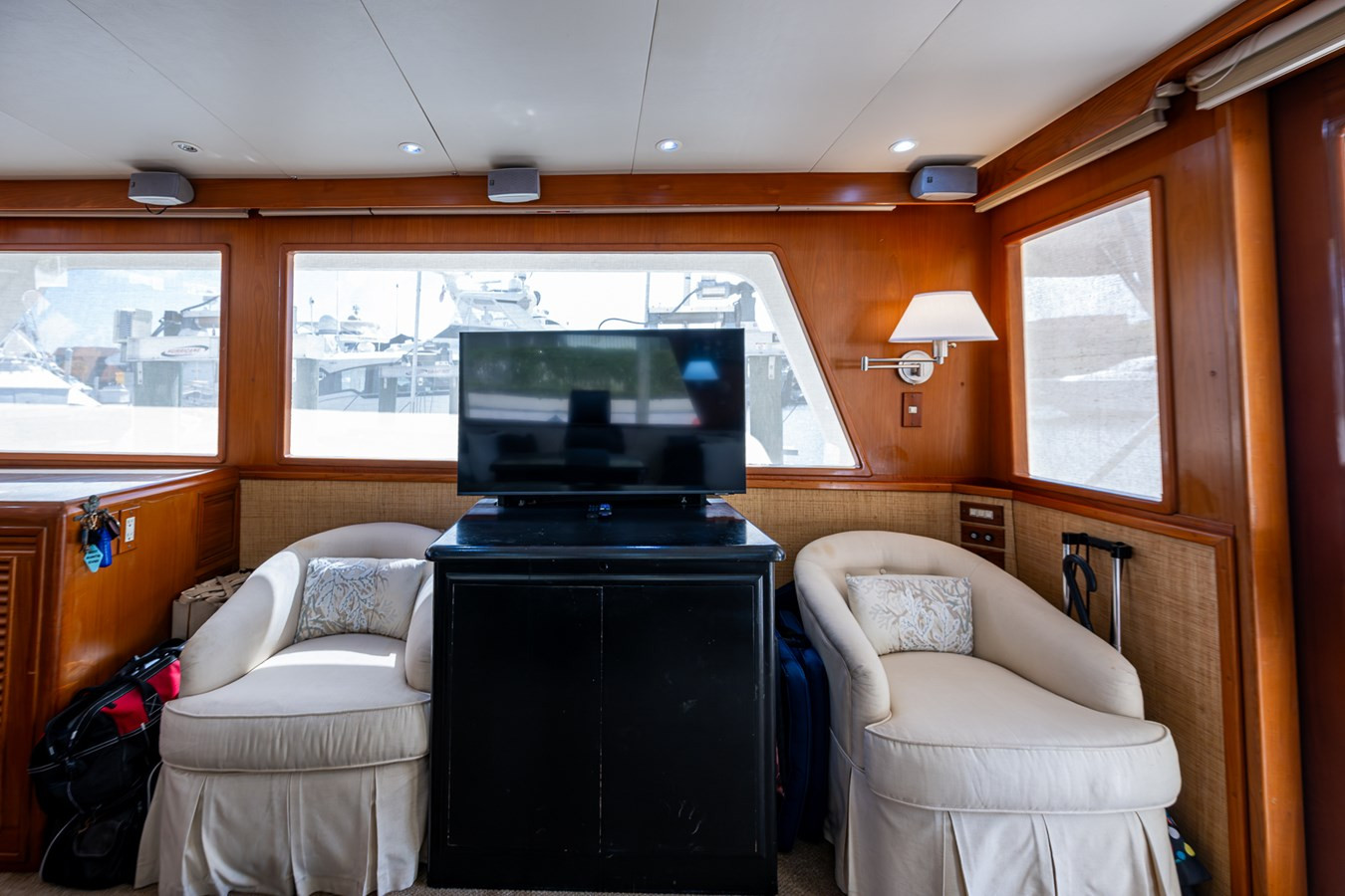 https://arconyachts.ams3.digitaloceanspaces.com/120321/conversions/large_4654593-optimize.jpg