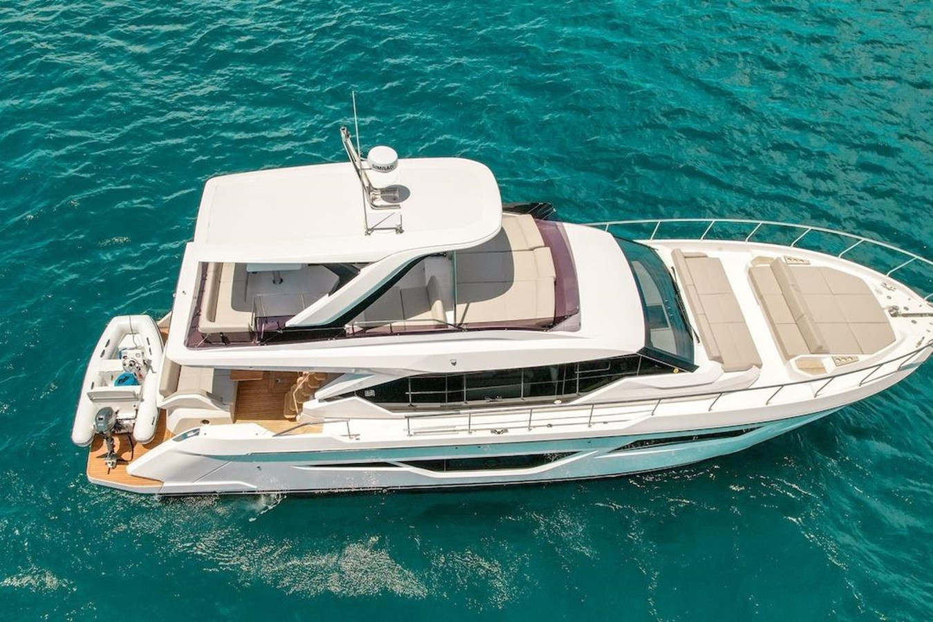 https://arconyachts.ams3.digitaloceanspaces.com/120682/conversions/large_4803609-optimize.jpg