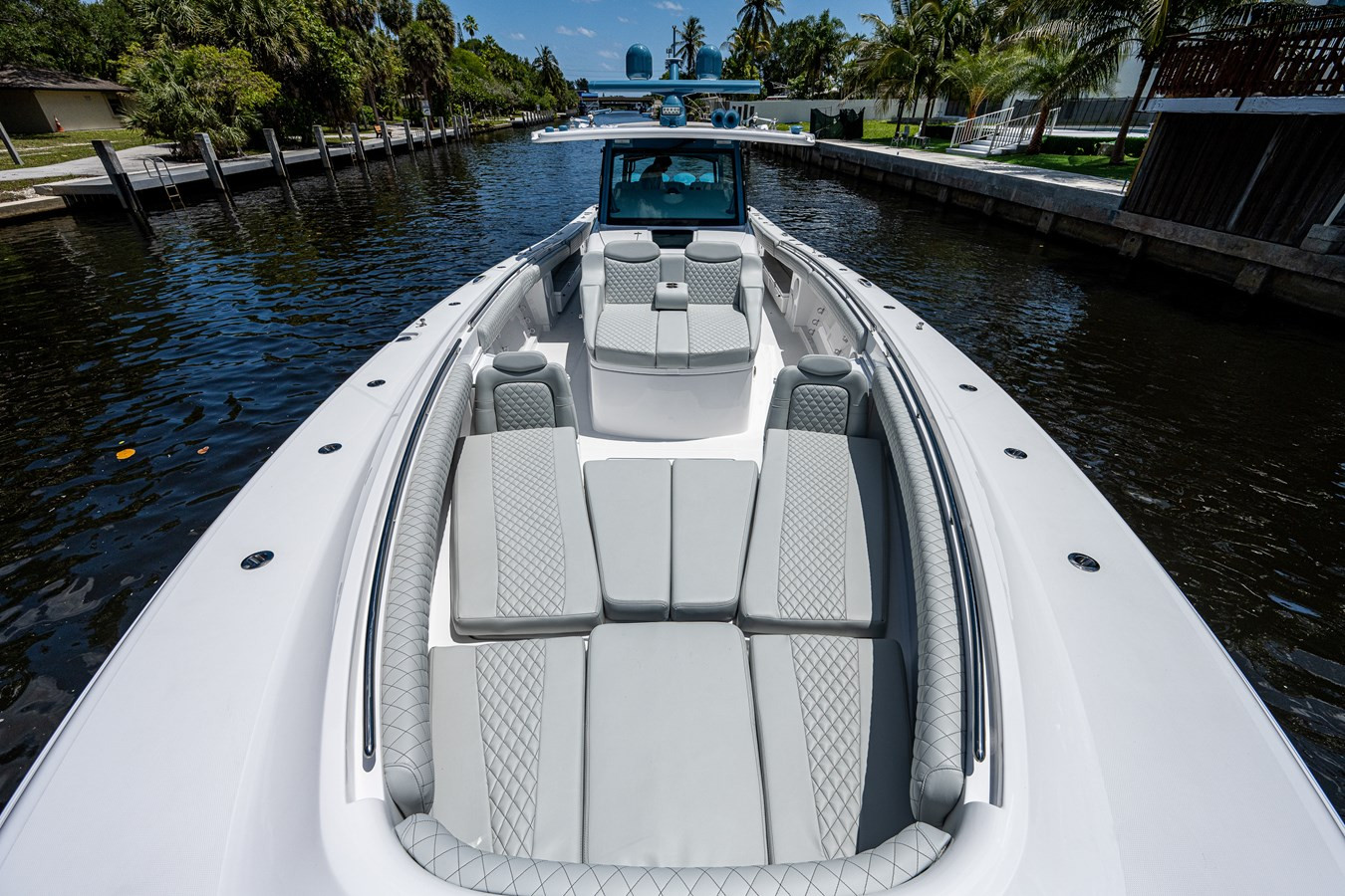https://arconyachts.ams3.digitaloceanspaces.com/120893/conversions/large_4658322-optimize.jpg