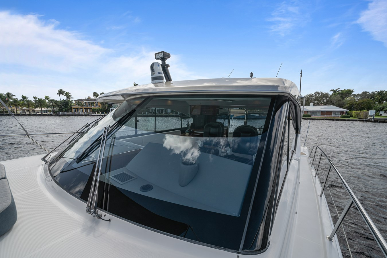 https://arconyachts.ams3.digitaloceanspaces.com/121014/conversions/large_4440888-optimize.jpg