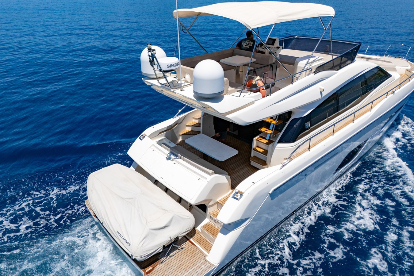 https://arconyachts.ams3.digitaloceanspaces.com/121161/conversions/large_4710903-optimize.jpg