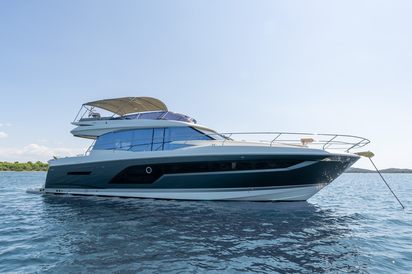 https://arconyachts.ams3.digitaloceanspaces.com/121274/conversions/large_4803243-optimize.jpg
