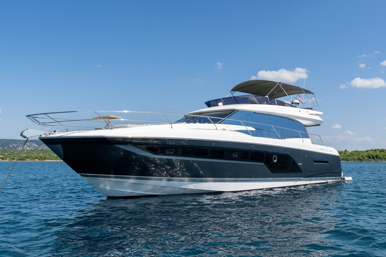 https://arconyachts.ams3.digitaloceanspaces.com/121285/conversions/large_4803250-optimize.jpg