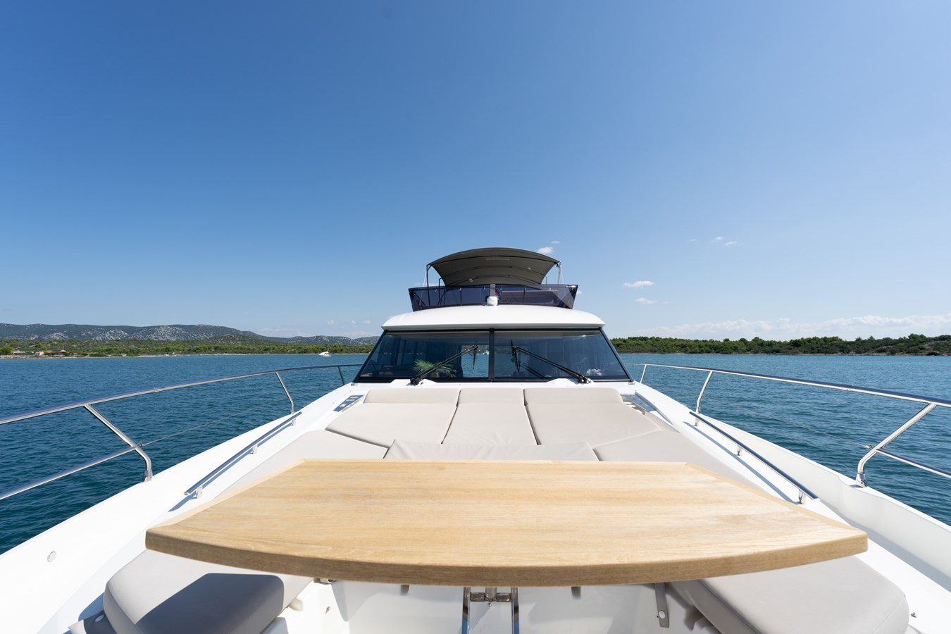 https://arconyachts.ams3.digitaloceanspaces.com/121306/conversions/large_4803256-optimize.jpg