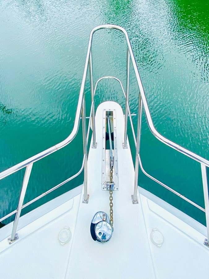 https://arconyachts.ams3.digitaloceanspaces.com/121476/conversions/large_3030526-optimize.jpg