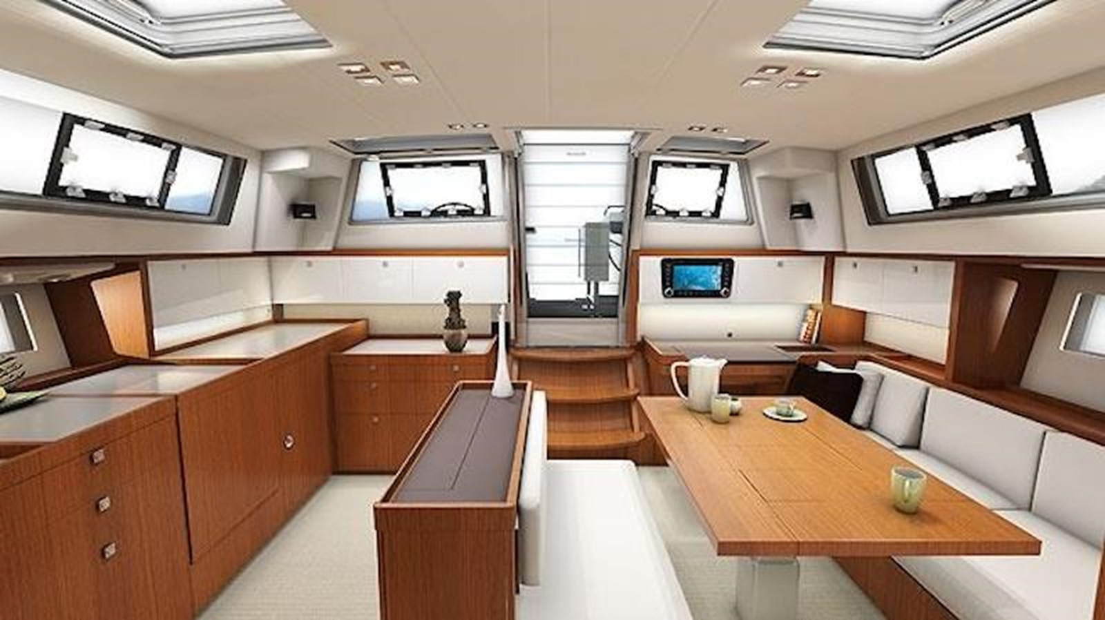 https://arconyachts.ams3.digitaloceanspaces.com/121653/conversions/large_3520307-optimize.jpg