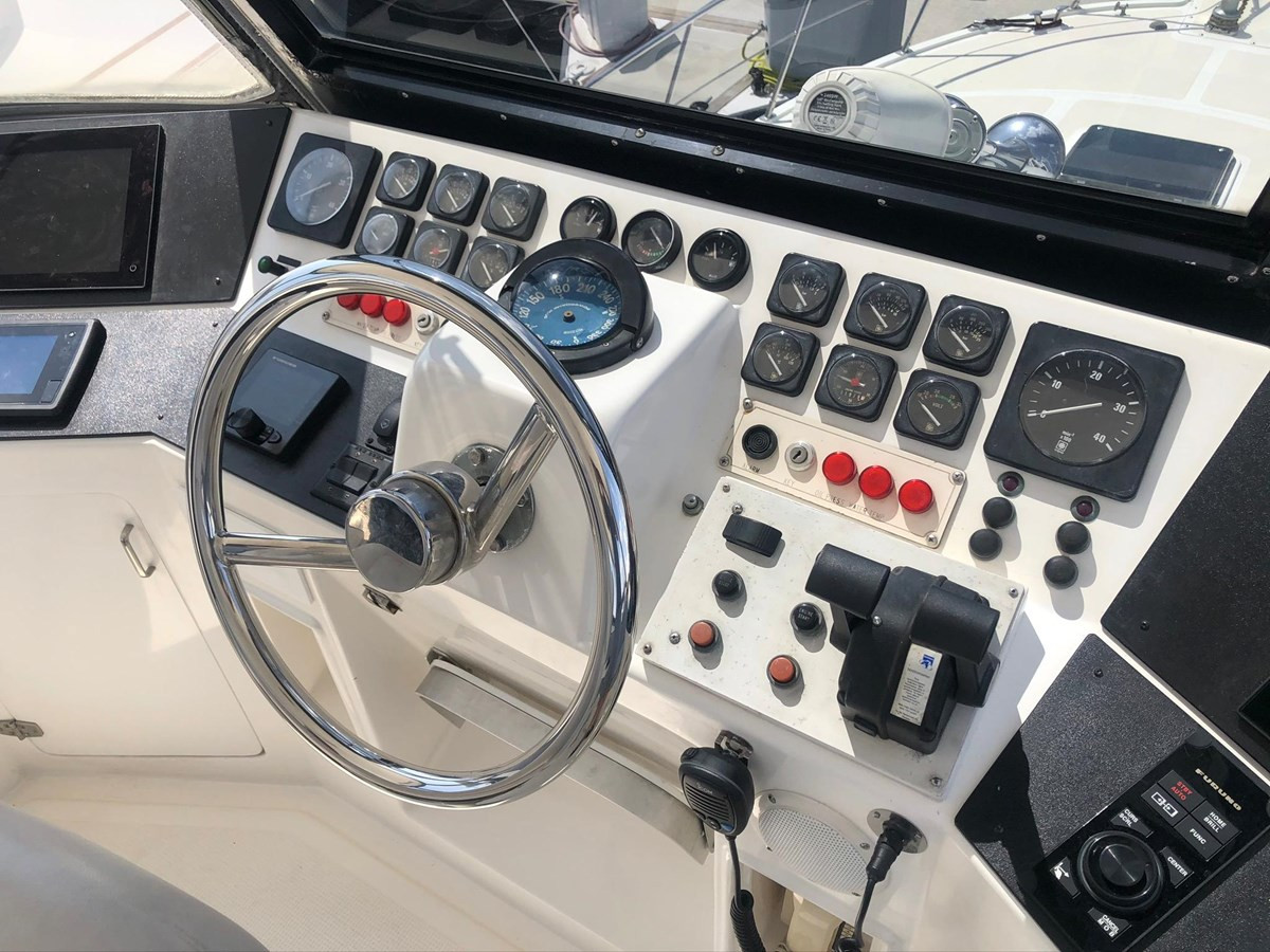 https://arconyachts.ams3.digitaloceanspaces.com/121673/conversions/large_3371120-optimize.jpg