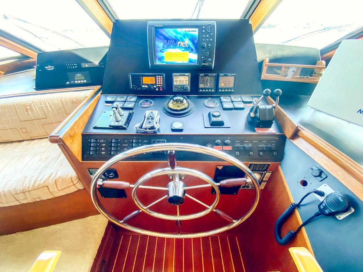 https://arconyachts.ams3.digitaloceanspaces.com/121730/conversions/large_3597696-optimize.jpg