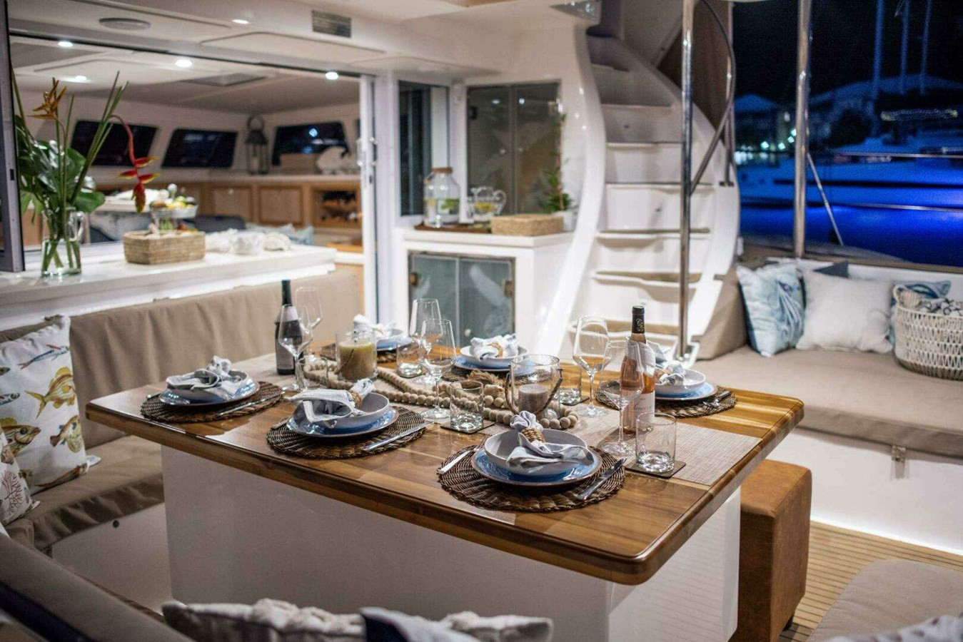 https://arconyachts.ams3.digitaloceanspaces.com/122304/conversions/large_4707040-optimize.jpg