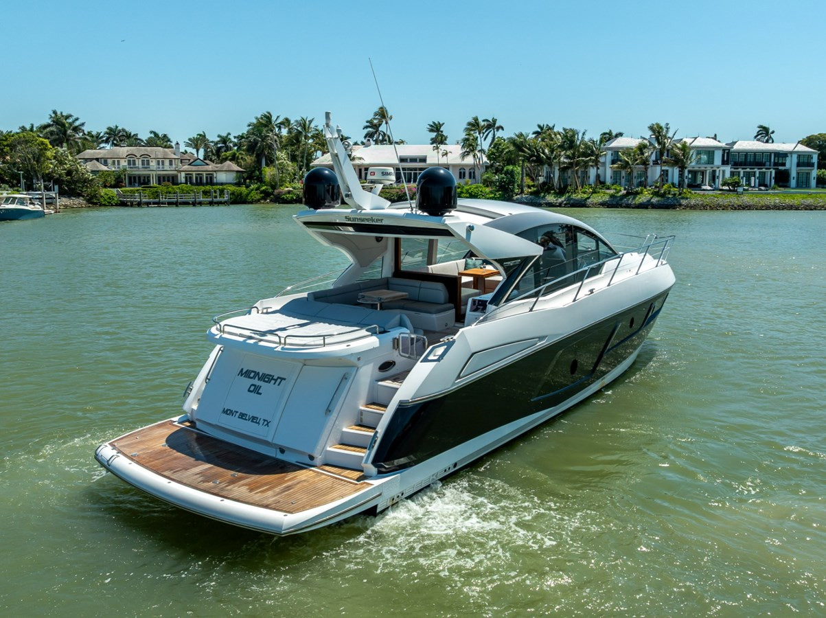 https://arconyachts.ams3.digitaloceanspaces.com/122361/conversions/large_4766336-optimize.jpg