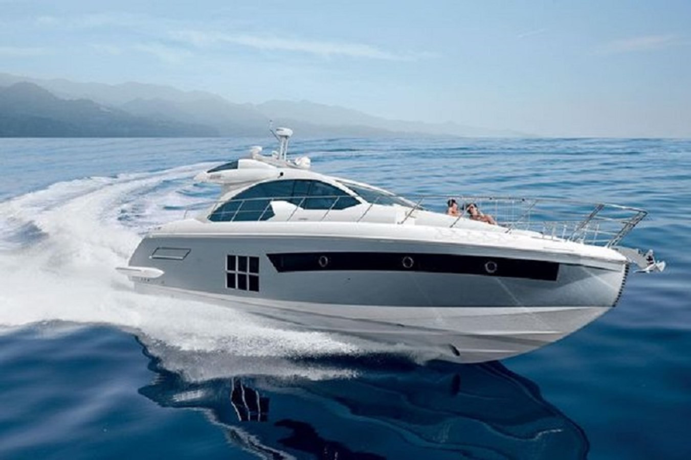 https://arconyachts.ams3.digitaloceanspaces.com/122398/conversions/large_4113793-optimize.jpg