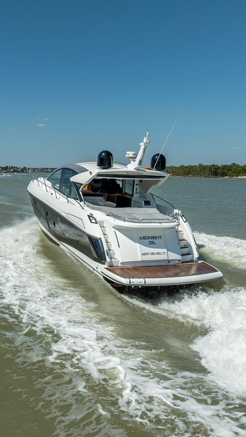 https://arconyachts.ams3.digitaloceanspaces.com/122401/conversions/large_4766352-optimize.jpg